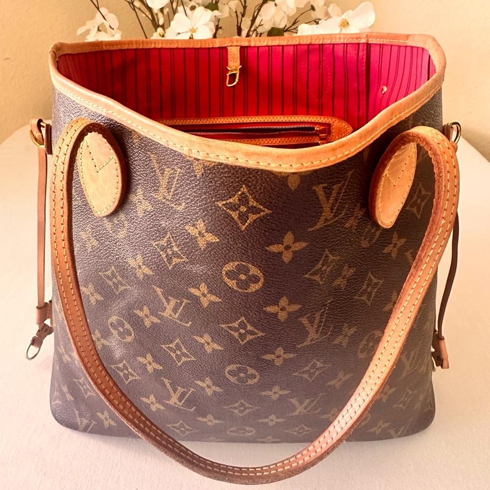 Louis Vuitton Neverfull Pink, "Monogram/Rose Pondichery. Can use reversible!